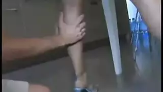 مثليه الملاعين فتاة رقص معتدل البنيه