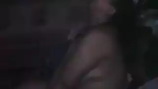 فتاة أفريقية مثارة تريد إيلاج مزدوج