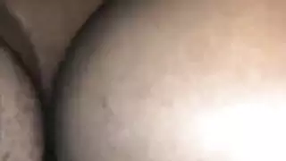 استيقظ على الكس: إفطار إباحي على طراز بانج بروس