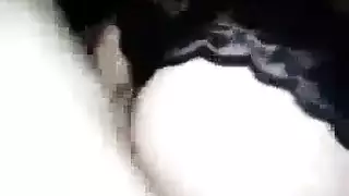 فتاة محجبة تتناك في الفصل