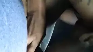 الاختناق على قضيب بورنو ضخم وقاسي